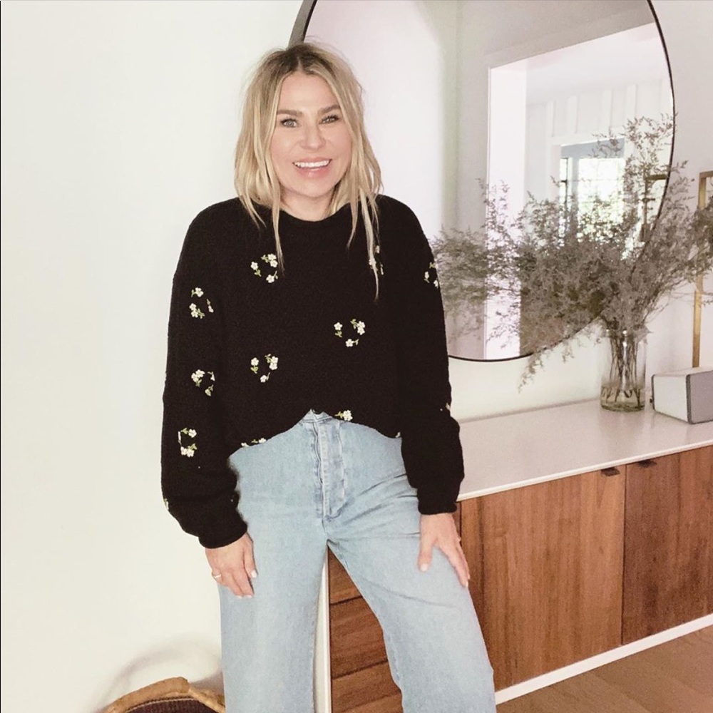 ISO the great flower sweater size 0